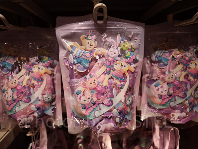 香港ディズニー20周年「ダッフィー＆フレンズ・グランドセレブレーショングッズ」：アソーテッドスナック