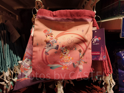 香港ディズニー20周年「ミッキー&フレンズ・グランドセレブレーショングッズ」:きんちゃく袋