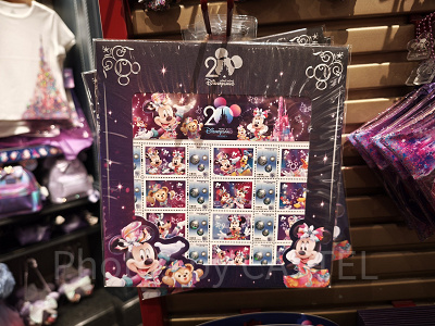 香港ディズニー20周年「ミッキー&フレンズ・グランドセレブレーショングッズ」:香港の切手セット