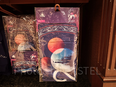 香港ディズニー20周年「ミッキー&フレンズ・グランドセレブレーショングッズ」:スカーフ