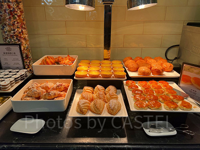 香港エンチャンテッドガーデンレストラン:パンメニュー