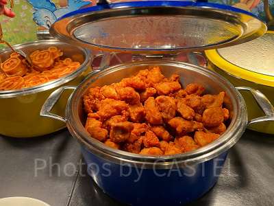 香港エンチャンテッドガーデンレストラン:唐揚げ