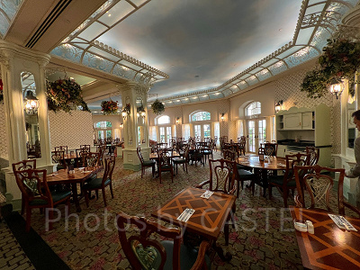 香港エンチャンテッドガーデンレストラン:内装