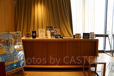 ホテル内のチケットカウンター