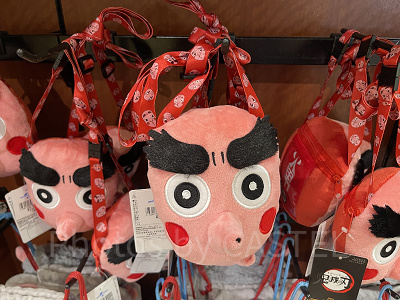 鬼滅の刃　グッズ　まとめ売り！ 2024】USJ鬼滅の刃 刀鍛冶の里編&柱稽古編グッズ全72種類一覧！販売