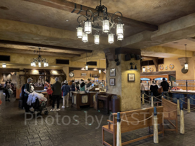 カフェ・ポルトフィーノ店内