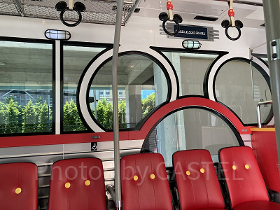 ディズニーリゾートクルーザーの車内