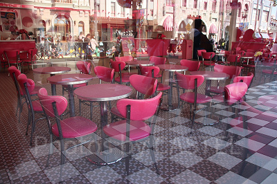 ピンクカフェ店内