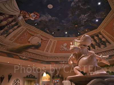 ヴィラ・ドナルド・ホームショップの店内