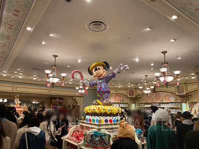 ワールドバザール・コンフェクショナリーの店内