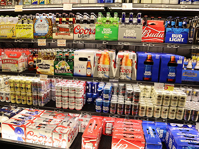 お酒の種類も豊富なアイランドカントリーマーケット