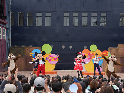 ジャンボリミッキー！レッツ・ダンス！(ディズニーシー)