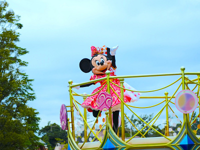 1月ディズニーランド混雑レポ：ミニー、ウィー・ラブ・ユー！