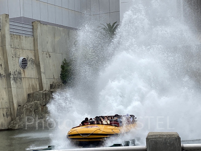 USJ】ジュラシックパークザライド攻略法！怖い？濡れる？待ち時間やお