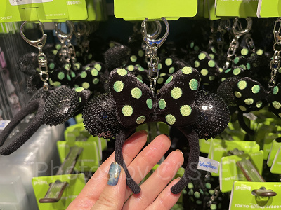 2025】ディズニーカチューシャをモチーフにしたキーチェーンが