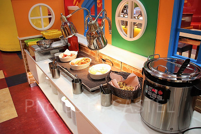 カジュアルレストラン イーポックのキッズコーナー