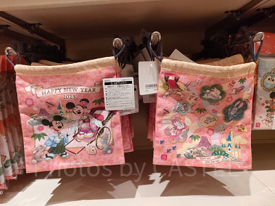 ディズニーお正月グッズ：きんちゃく