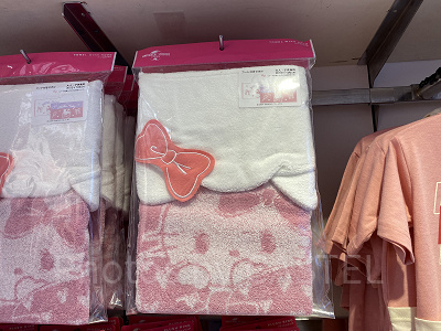 キティフード付きタオル