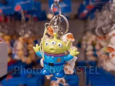 リトルグリーンメンポップコーンバケットストラップ