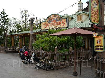 ロストリバーアウトフィッター