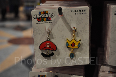 マリオとピーチ姫のチャームセット