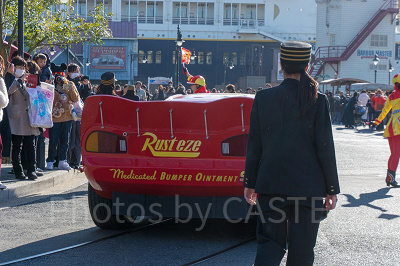 ディズニーシーでカーズのマックィーンに会おう！