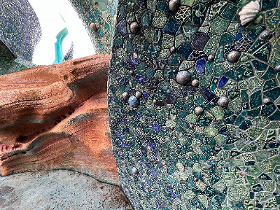 マーメイドラグーン隠れミッキー：トリトンズ・キングダム外壁