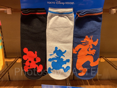 ミッキー、ドナルド、グーフィーの靴下