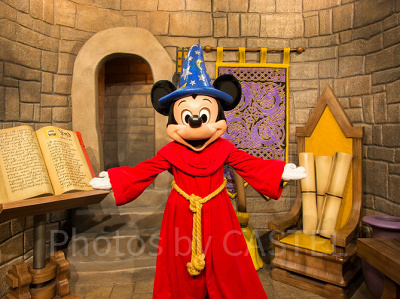 ミッキーマウスの声優