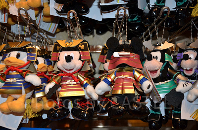 五月人形 鎧兜 ミッキーマウス 端午の節句 ディズニーリゾート Amazon | ミッキーマウス 五月人形【大】2022年 鎧兜 節句 端午