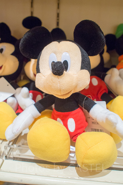 お腹の中にブランケットが入っていますミッキーマウス ぬいぐるみ