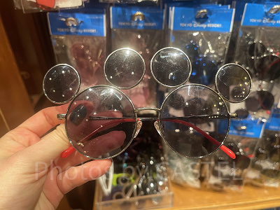 ミッキーシェイプのサングラス（ブラック）