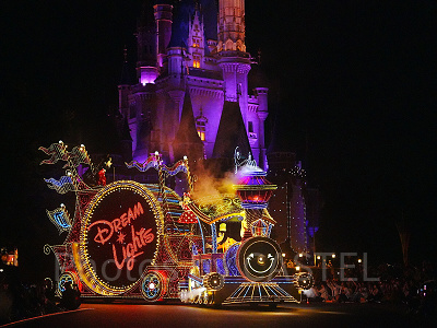 ミッキーのドリームライツトレイン