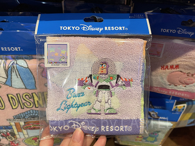 ディズニーランド・シーで買えるトイストーリーグッズ全種まとめ