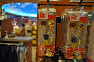 ミニオンのボブとティムのイヤホン／USJ