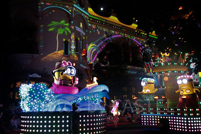 ミニオンフロートとプロジェクションマッピング