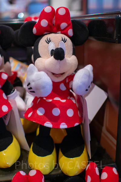 ミニーのポージープラッシー(ぬいぐるみ)