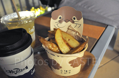 カワウソポテト/神戸ポートミュージアムアトア