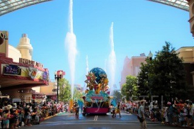 過去の水かけパレードの様子