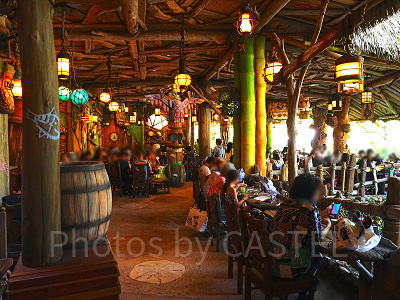 「ピーターパンのネバーランド」のレストラン：ルックアウト・クックアウト