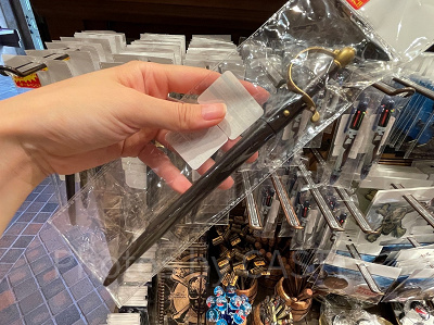 パイレーツ・オブ・カリビアングッズ：海賊の剣風ボールペン