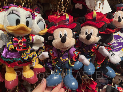 ディズニー　ハロウィン2024 くっつき　ぬいぐるみ　おばけ パークを楽しむゴーストデザイン！東京ディズニーリゾート\u201cディズニー