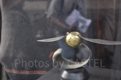 映画『ハリー・ポッター』シリーズに登場するクィディッチのゴールデンスニッチ／USJ