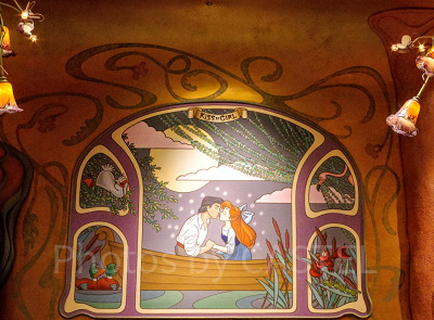 エリックとアリエルのロマンティックなシーン