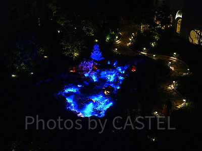 夜のローズコート