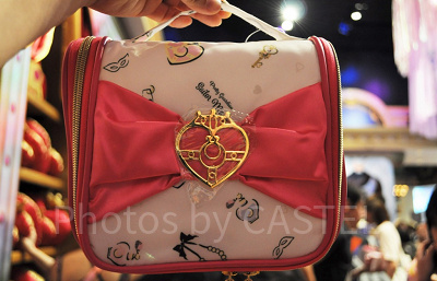 セーラームーンのハンギングポーチ