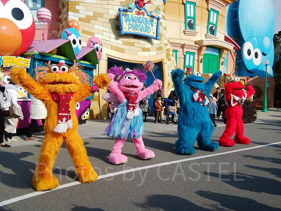 2025】ユニバ（USJ)のキャラクターグリーティング情報！登場する