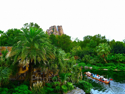 上海ディズニー：トレジャーコーブエリアから撮影したアドベンチャーアイルの風景