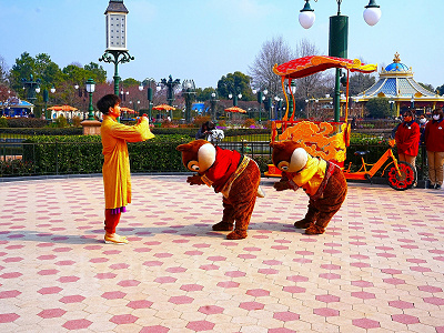 上海ディズニー：タイ・チー・ウィズ・キャラクター