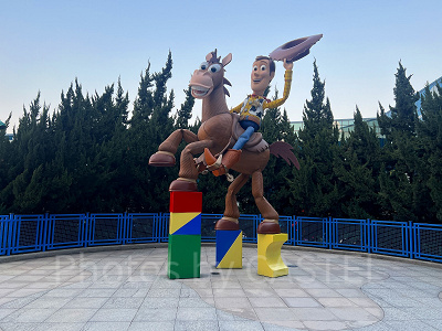 上海ディズニートイストーリーホテル：中庭